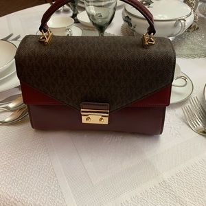 Michael Kors Crossbody